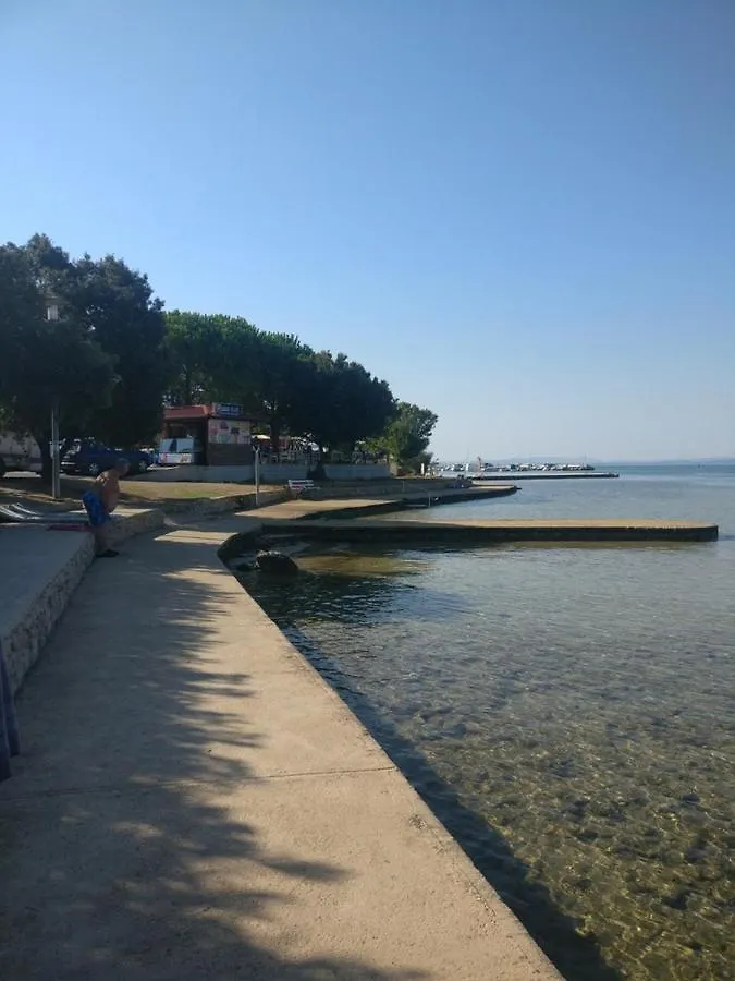 Apartments Topic Privlaka  Croacia